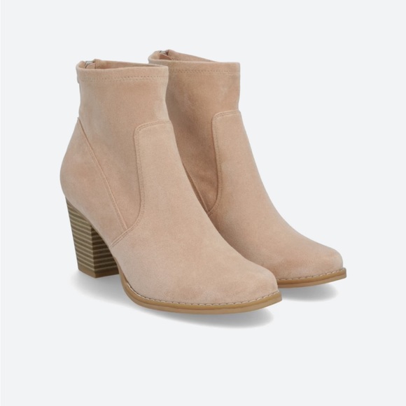 DV8 Jonah Stretch Bootie - Light Pink - 5.5 - Picture 1 of 3